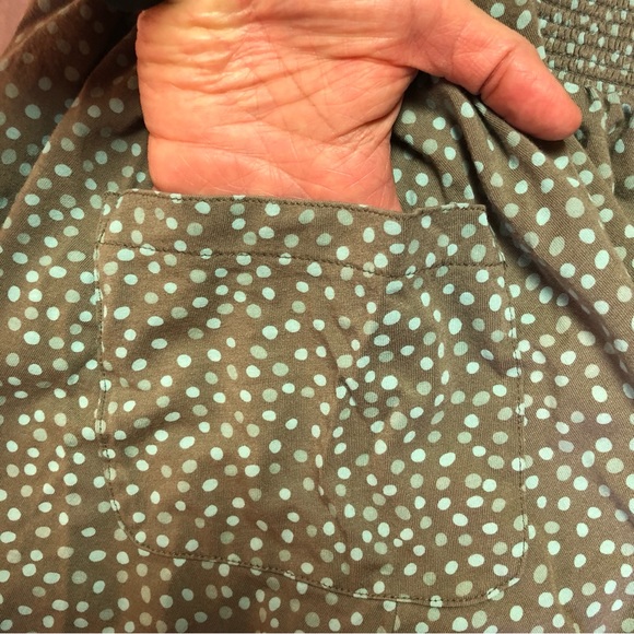 2 skirt bundle. Patagonia teal patterned and Carve Designs grey teal polka dots - Picture 5 of 12